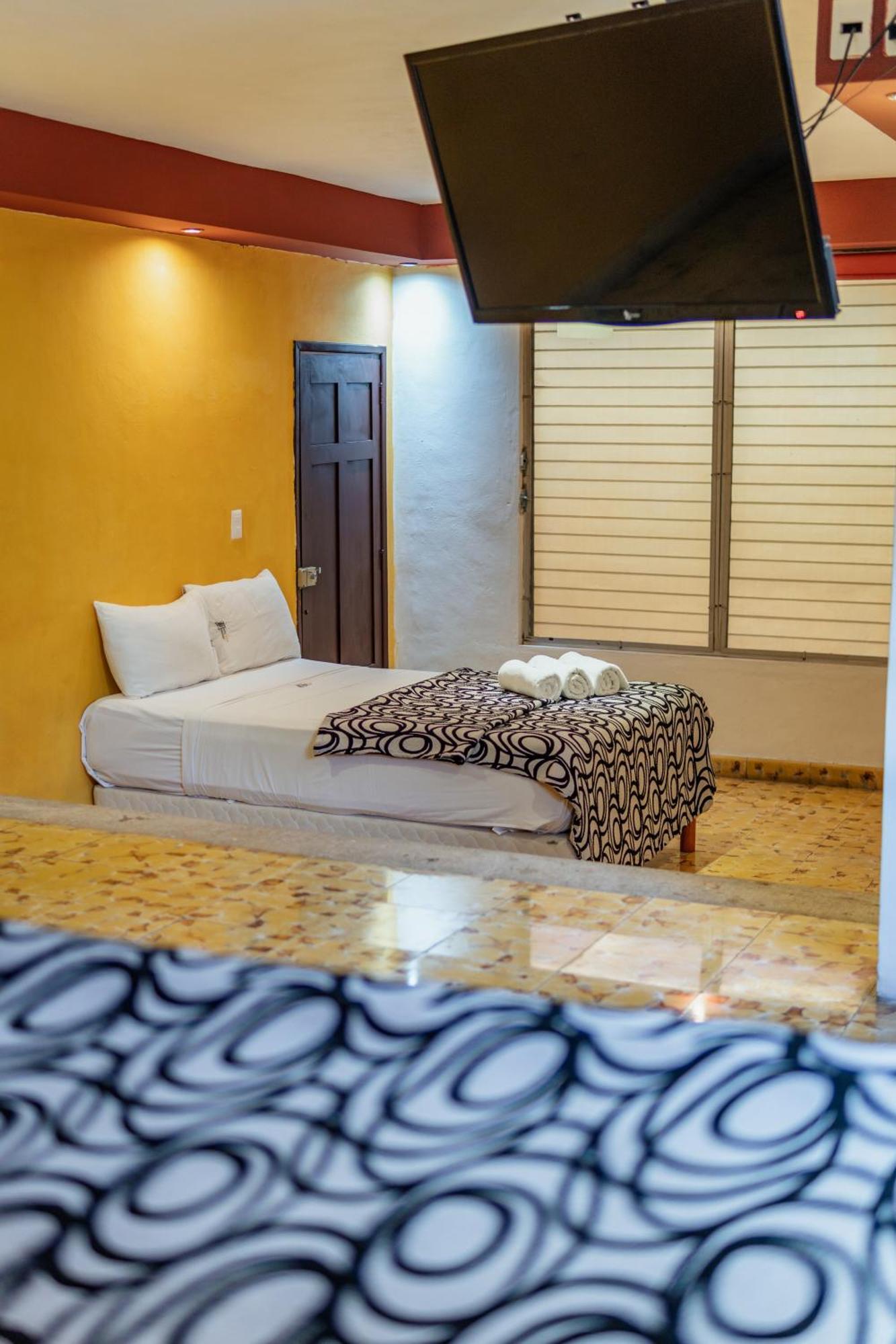 Hotel Santiago Mérida Dış mekan fotoğraf